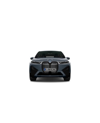 BMW X7 grigia